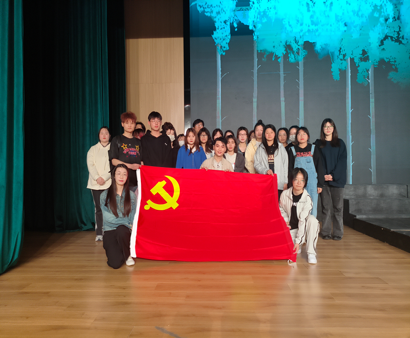 党团建设.png