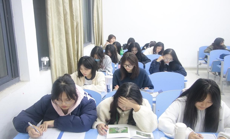 总结展望.jpg
