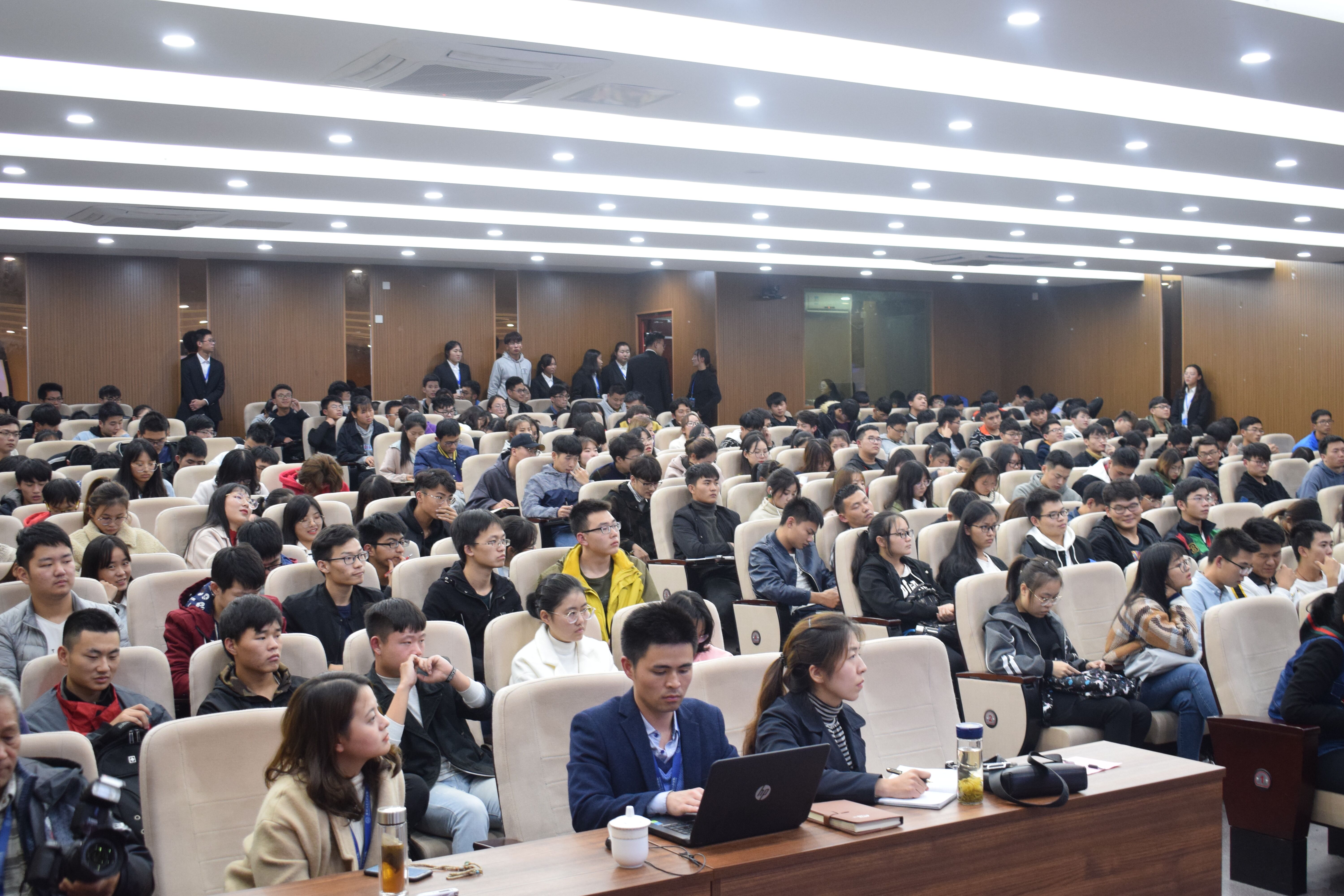 QQ图片20181115150019.jpg QQ图片20181115150019.jpg