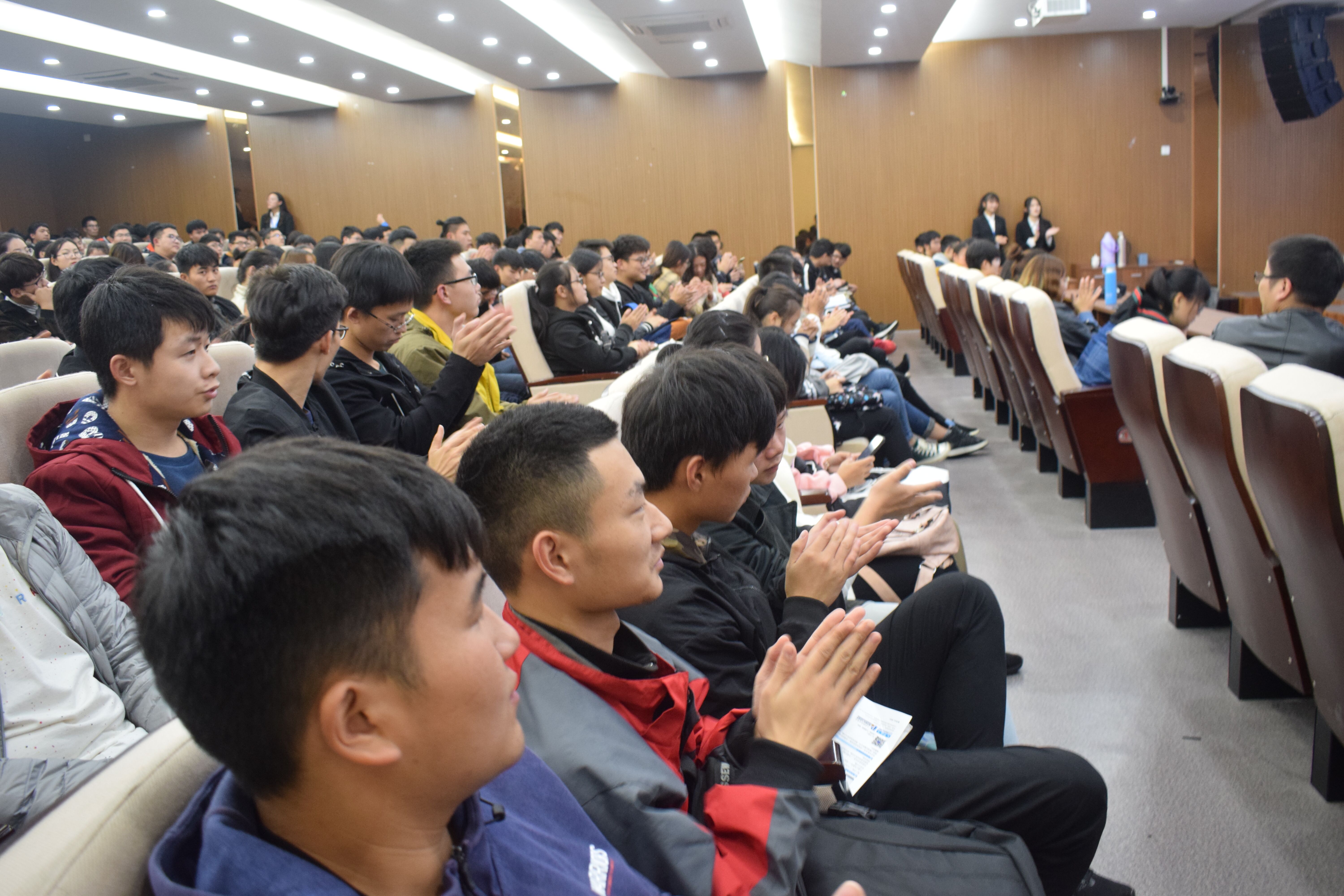 QQ图片20181115150049.jpg QQ图片20181115150049.jpg